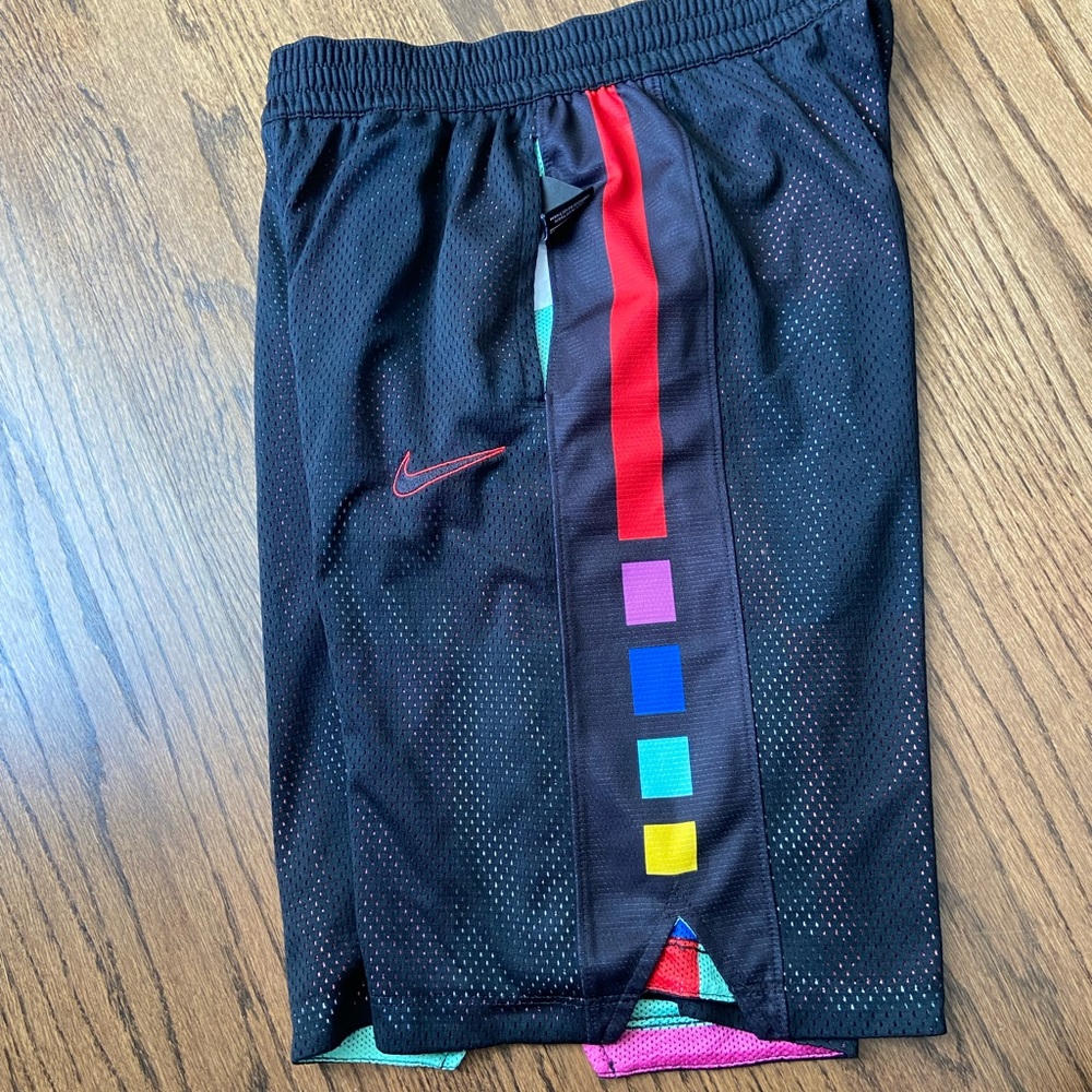 Nike Youth XL Dri Fir Shorts